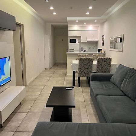 Suite In San Telmo Dormitorio En Suite Con Dos Banos Y Balcon A La Calle Buenos Aires Ngoại thất bức ảnh