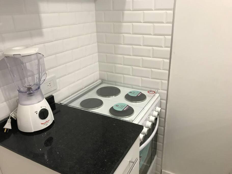 Suite In San Telmo Dormitorio En Suite Con Dos Banos Y Balcon A La Calle Buenos Aires Ngoại thất bức ảnh
